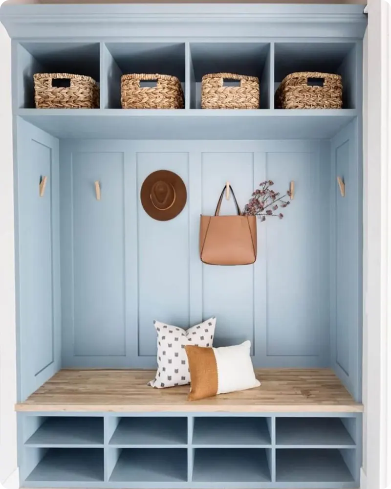 Benjamin Moore Blue Gray Painted Room