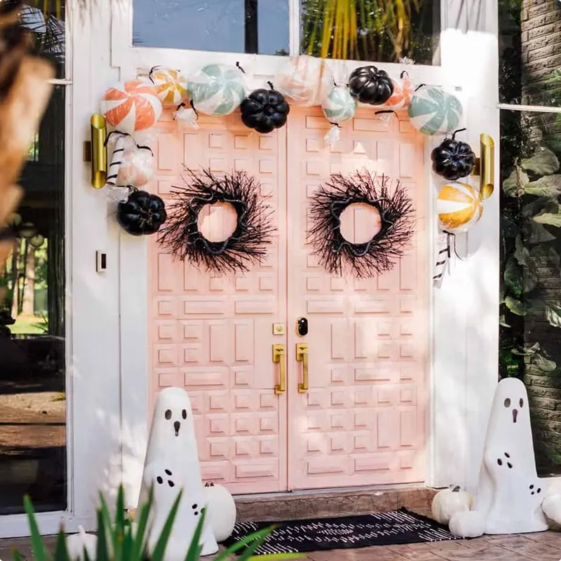 Cute Halloween Candy and Ghost Decorations