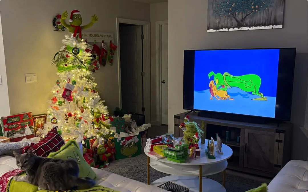 Grinch Christmas Decorations